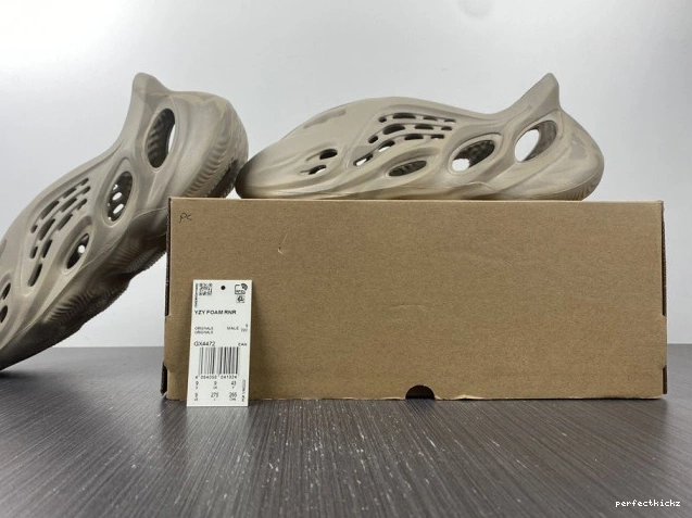 Stone RNNR Foam Adidas Sage Yeezy GX4472 0820